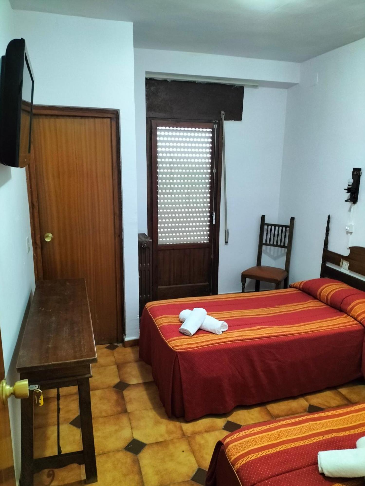 Quinto Pension Rioja מראה חיצוני תמונה